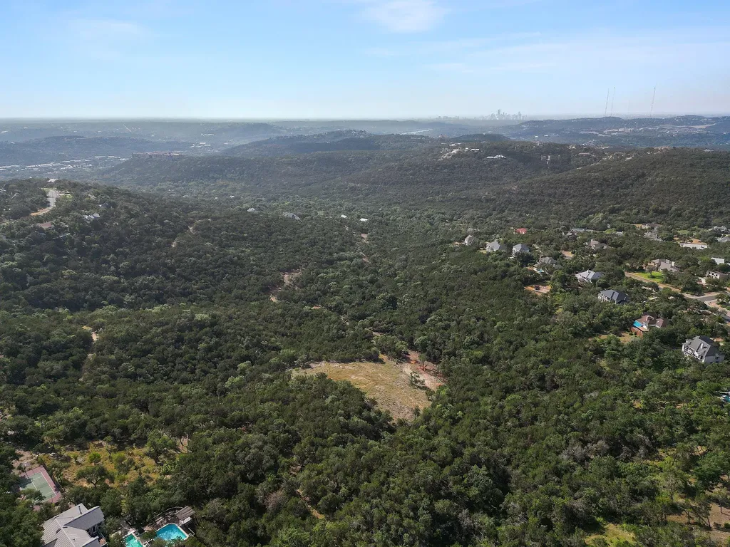6002 Lost Trail Cove Austin TX 78730