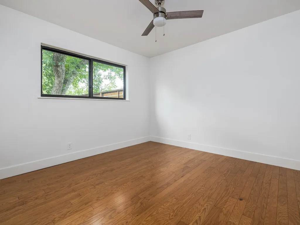 5005 Buffalo Pass Austin TX 78745