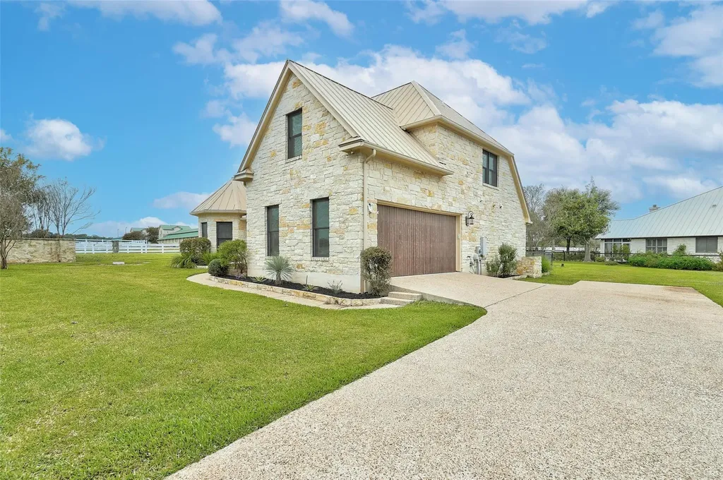 101 Mallet Court Austin TX 78737