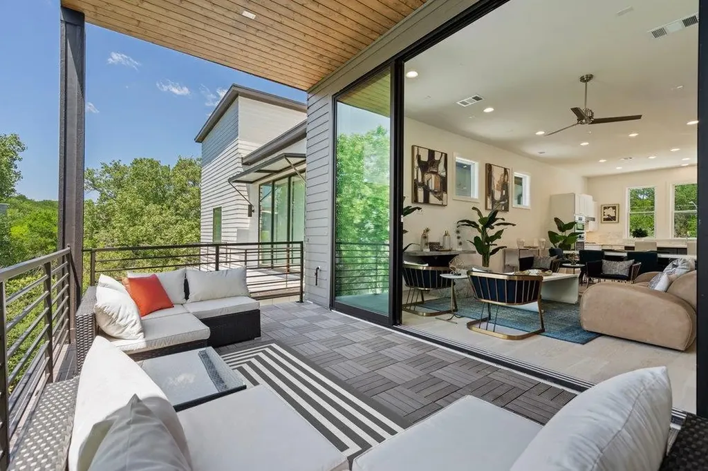 4903 Stella Link Path Austin TX 78741