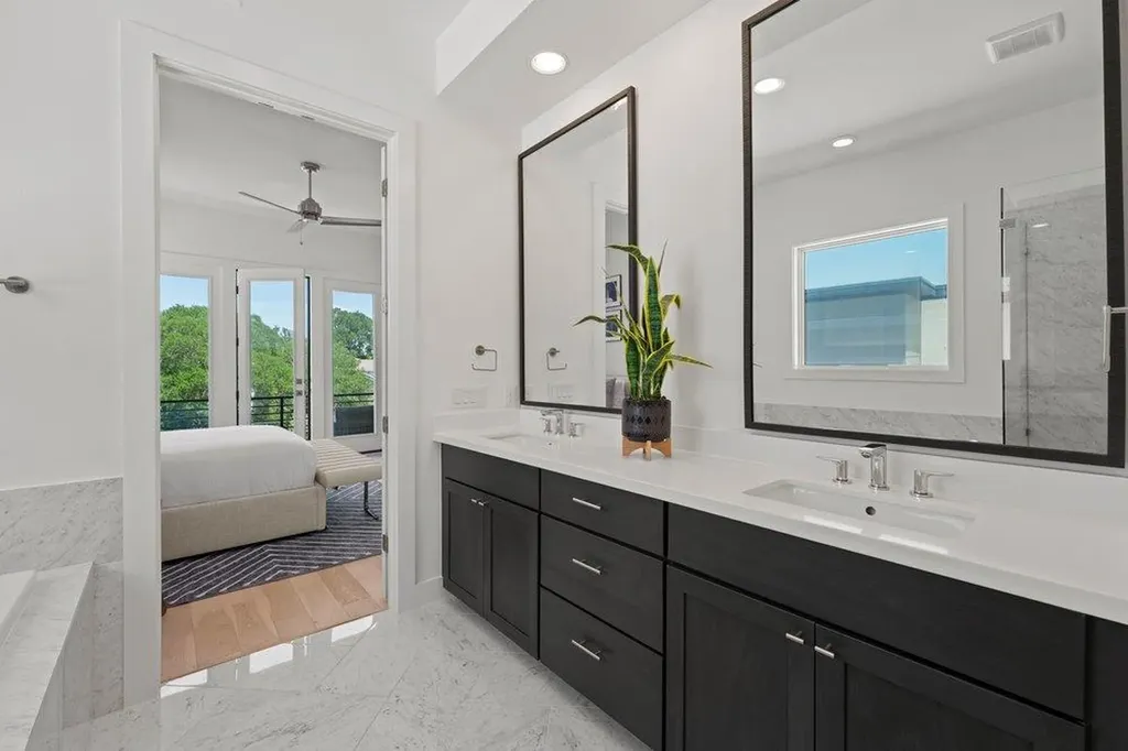 4903 Stella Link Path Austin TX 78741