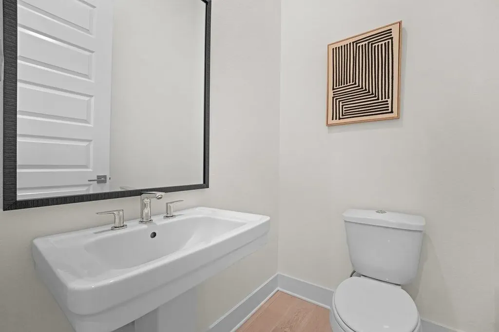 4903 Stella Link Path Austin TX 78741