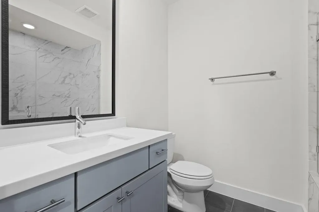 4903 Stella Link Path Austin TX 78741