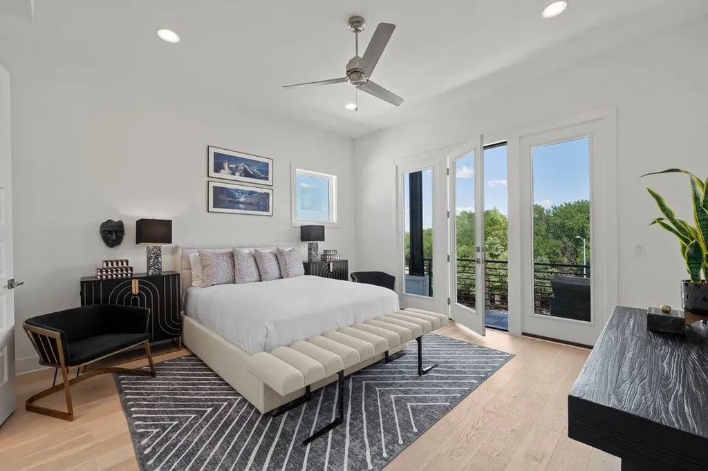 4903 Stella Link Path Austin TX 78741
