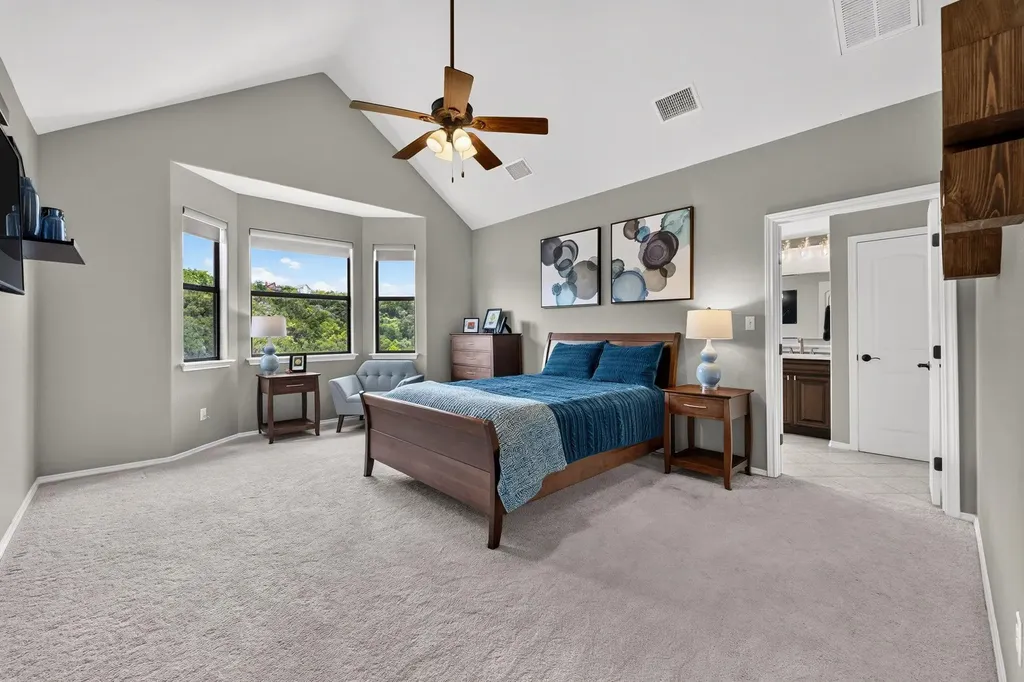 2801 Manitou Drive Austin TX 78734