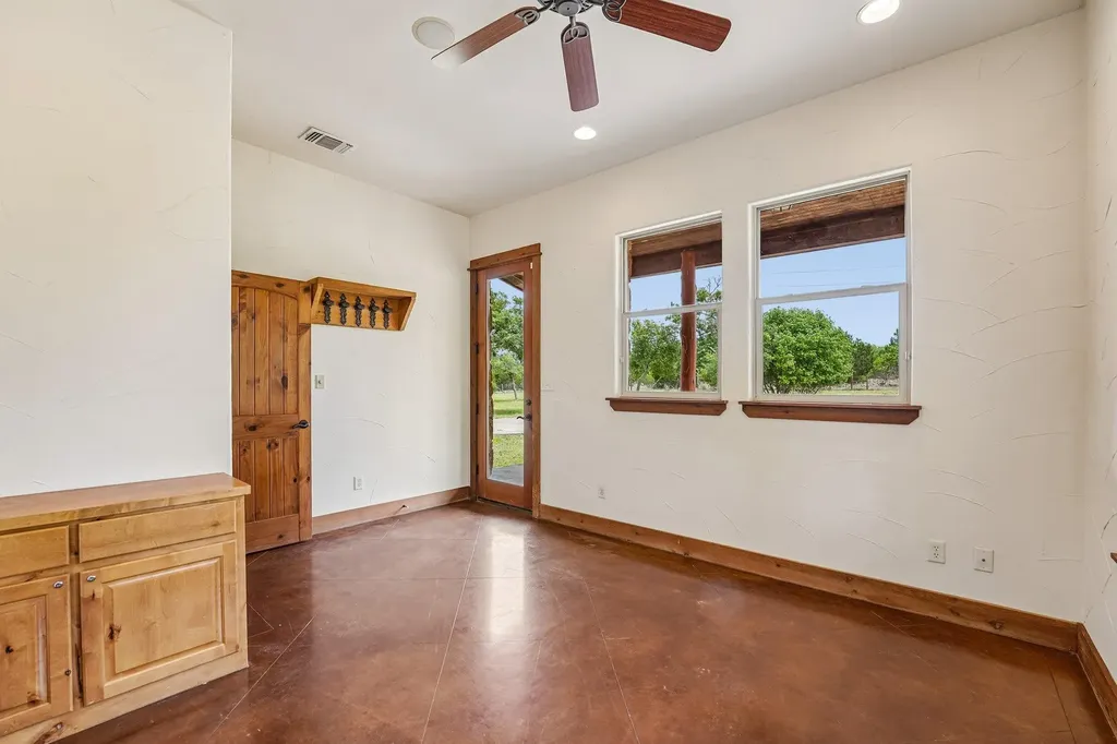 290 Miss Donna Lane Dripping Springs TX 78620
