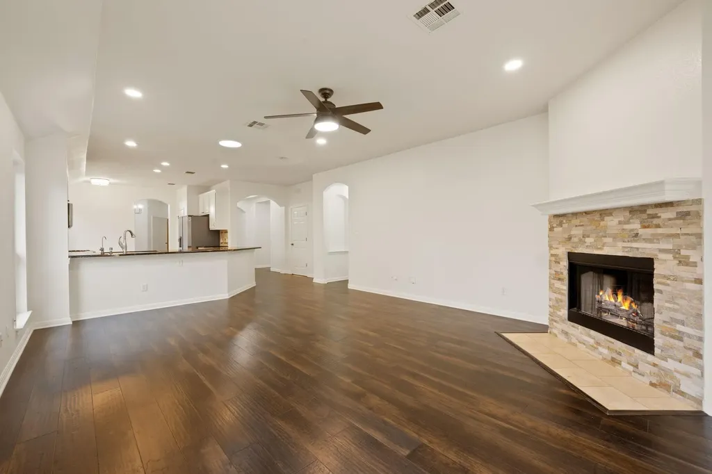 8113 Campeche Bay Place Round Rock TX 78681