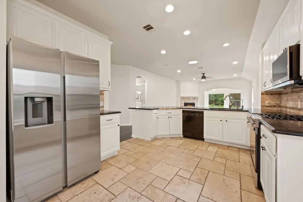 8113 Campeche Bay Place Round Rock TX 78681