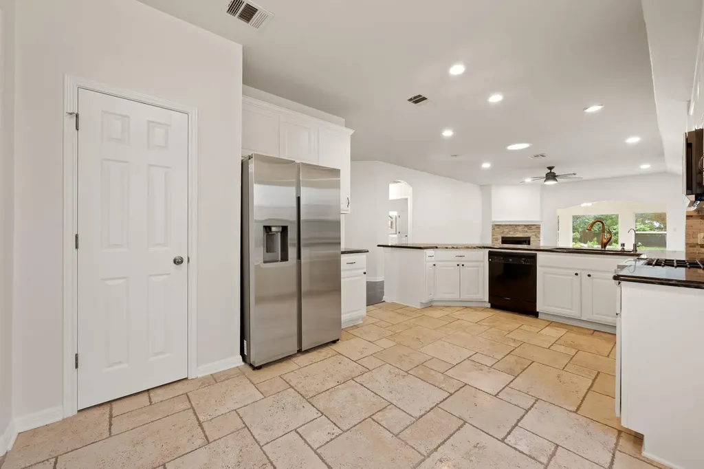 8113 Campeche Bay Place Round Rock TX 78681
