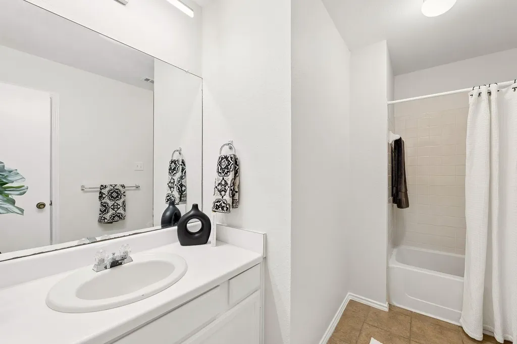 7003 Tesoro Trail Austin TX 78729
