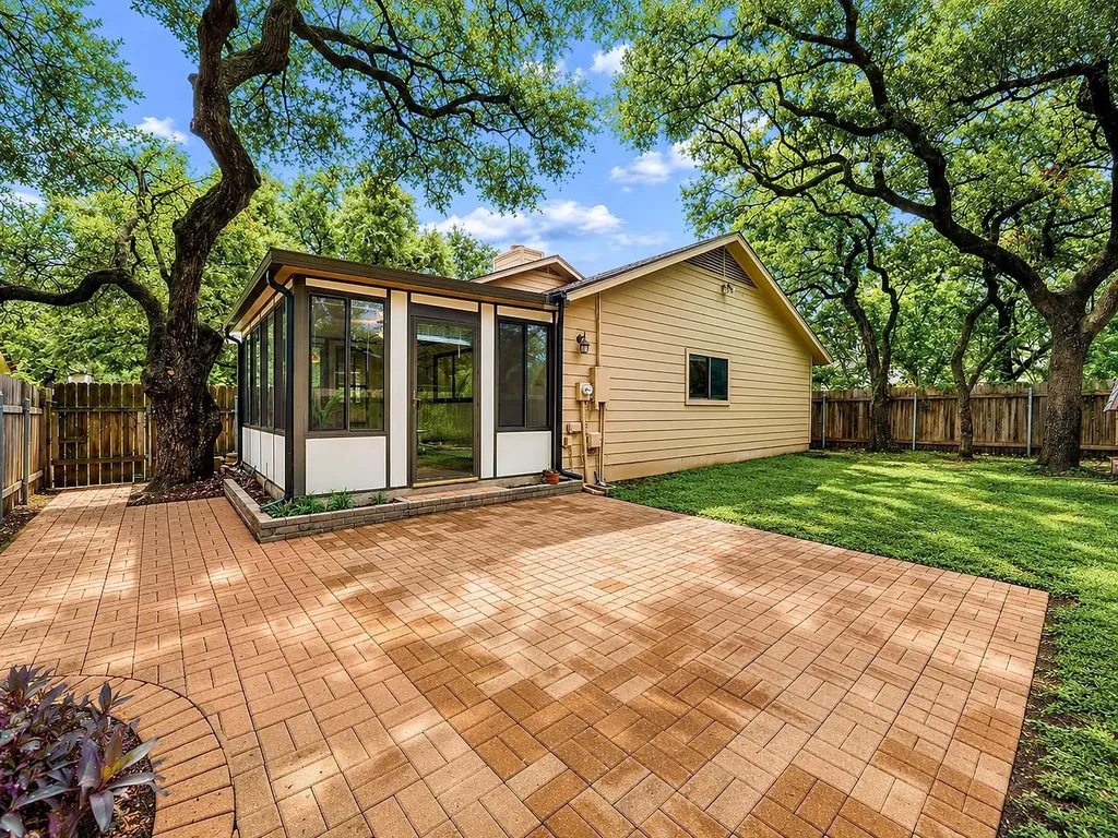 7003 Tesoro Trail Austin TX 78729