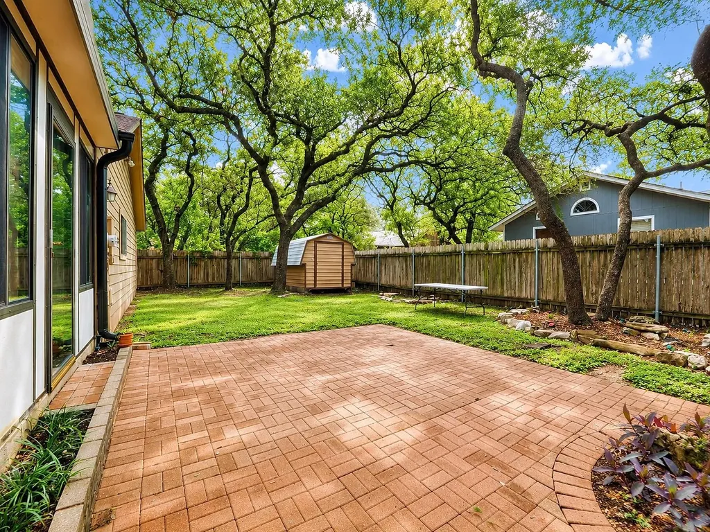 7003 Tesoro Trail Austin TX 78729