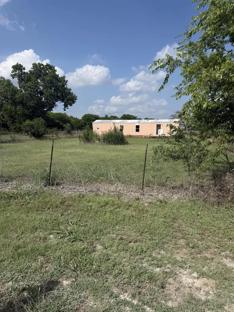 107 N Lavaca Street Whitney TX 76692