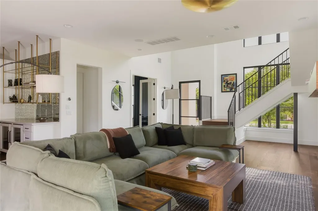 705 W 10th Street Georgetown TX 78626