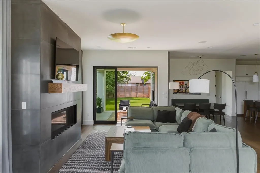 705 W 10th Street Georgetown TX 78626