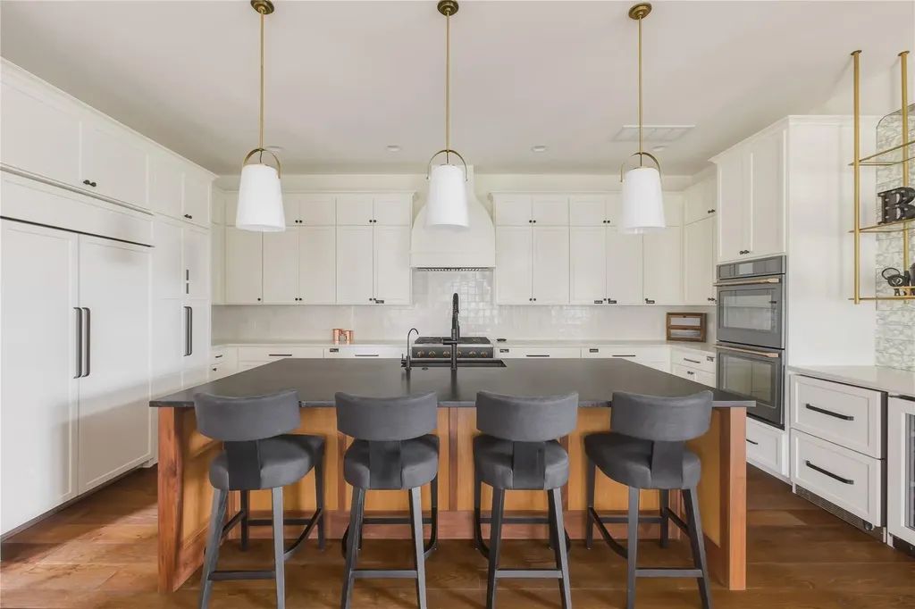 705 W 10th Street Georgetown TX 78626