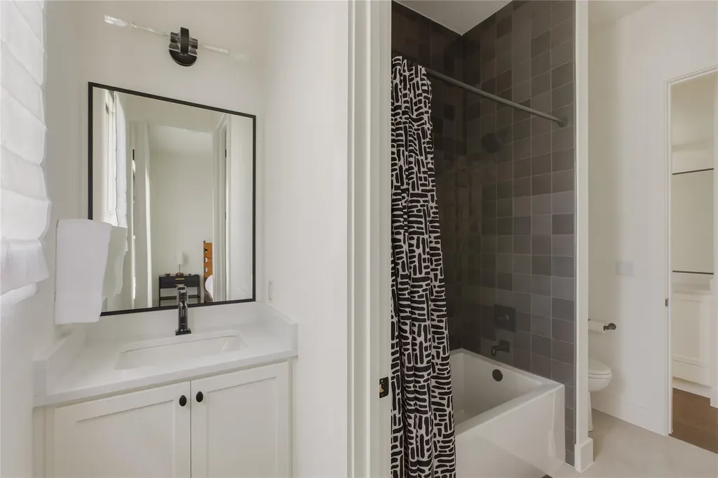 705 W 10th Street Georgetown TX 78626