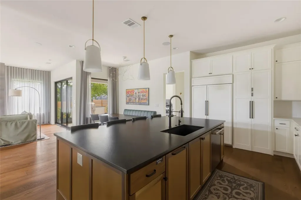 705 W 10th Street Georgetown TX 78626