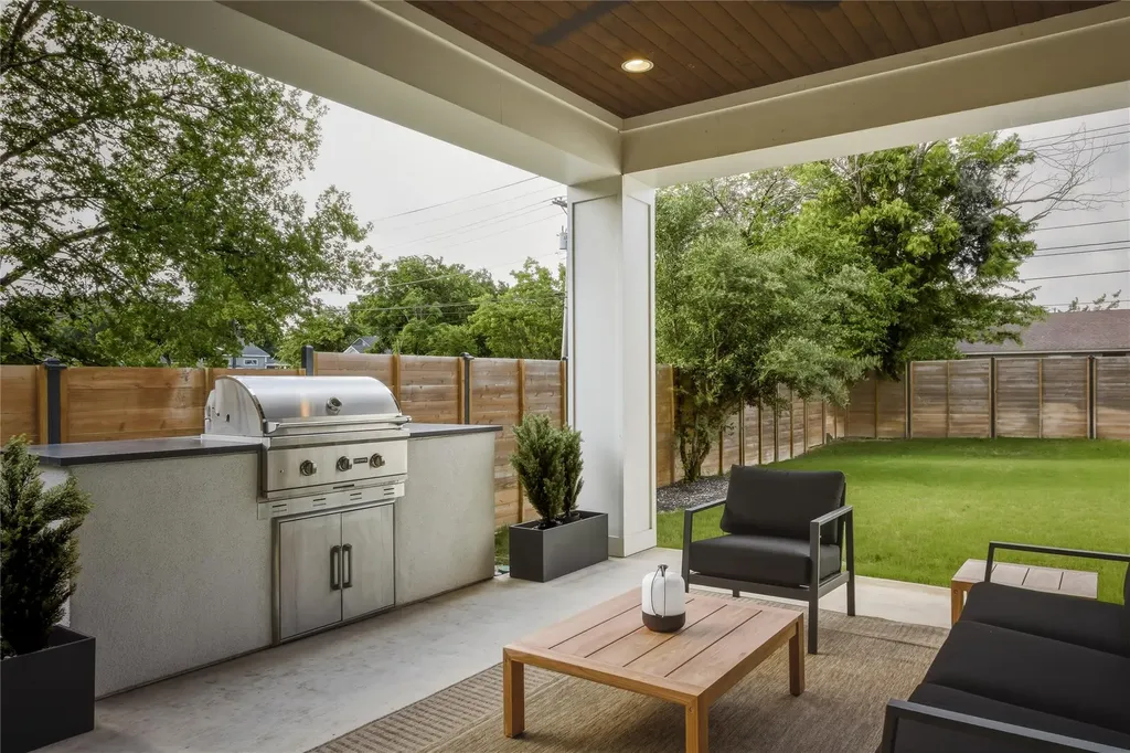 705 W 10th Street Georgetown TX 78626