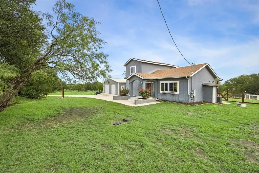 730 Spoke Hollow Road Lockhart TX 78644