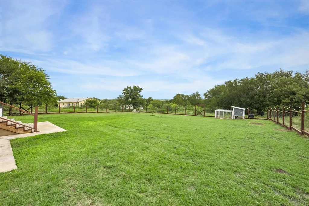 730 Spoke Hollow Road Lockhart TX 78644