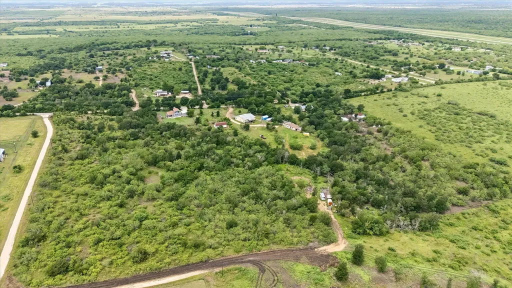 730 Spoke Hollow Road Lockhart TX 78644