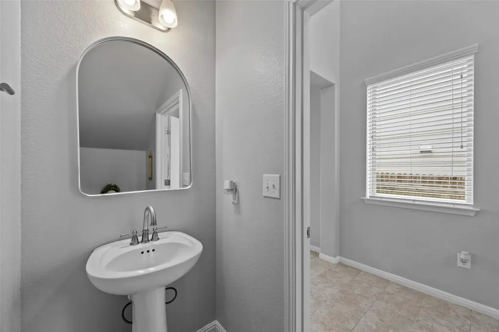 230 Eagle Brook Lane Buda TX 78610