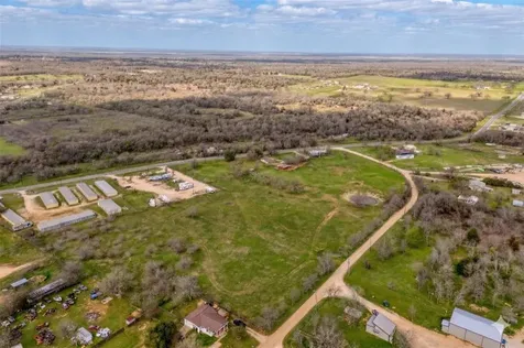 430 N Fm 487 Rockdale TX 76567
