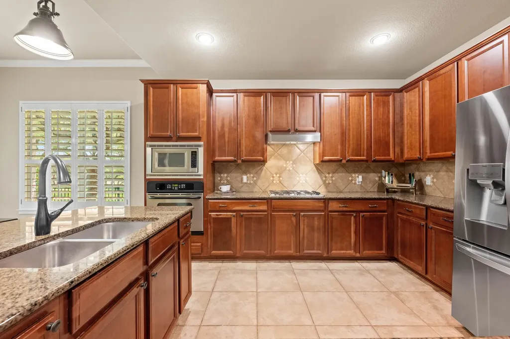 14608 Spillman Ranch Loop Austin TX 78738