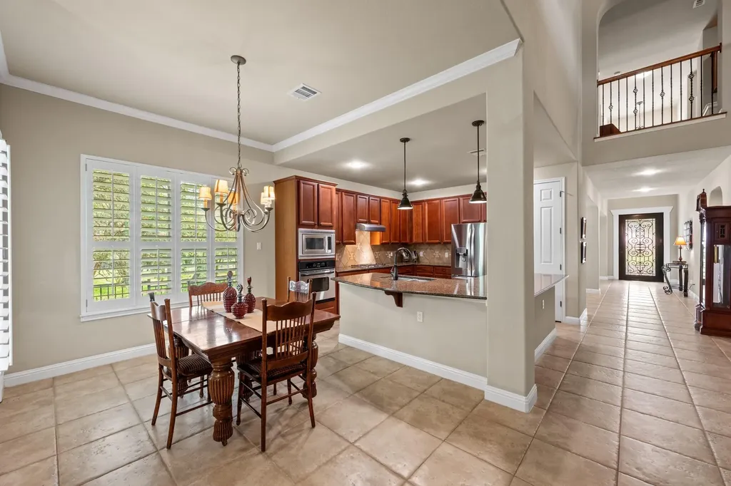 14608 Spillman Ranch Loop Austin TX 78738