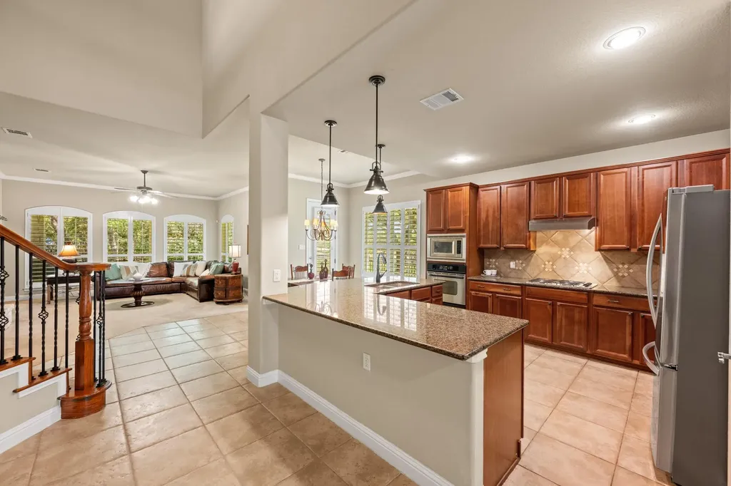 14608 Spillman Ranch Loop Austin TX 78738