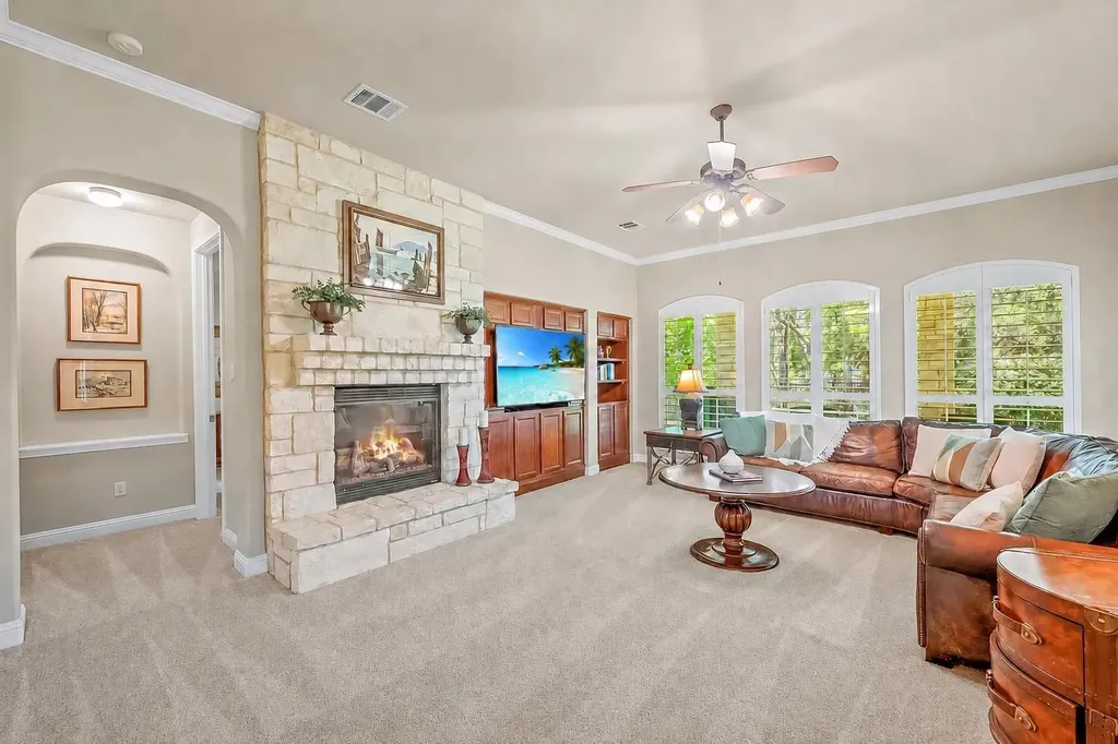 14608 Spillman Ranch Loop Austin TX 78738