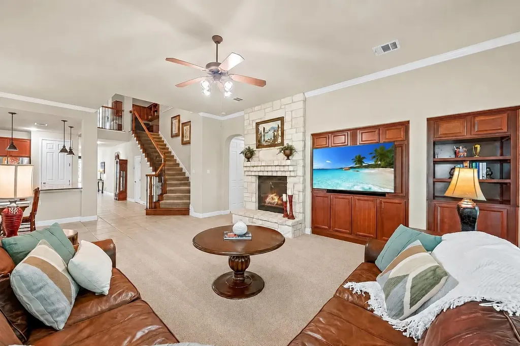14608 Spillman Ranch Loop Austin TX 78738
