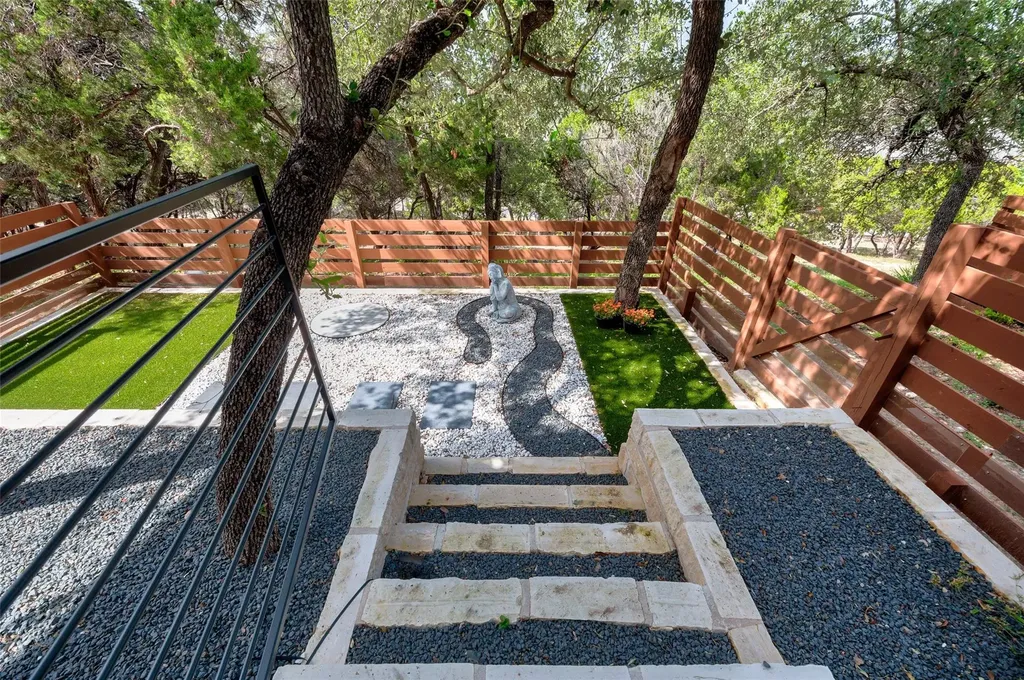8110 Ranch Road 2222 Austin TX 78730