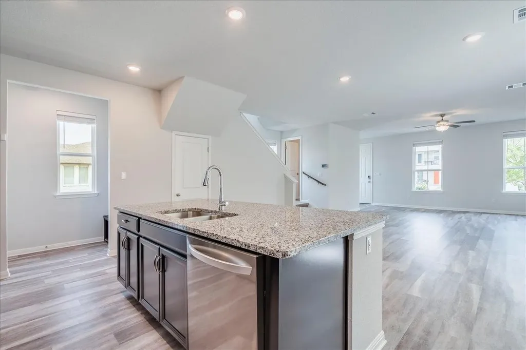 147 Sawtooth Mountain Way Dripping Springs TX 78620