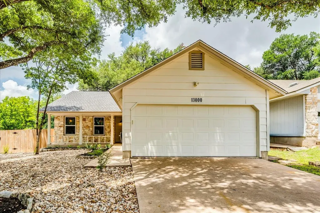 13000 Meadowheath Cove Austin TX 78729