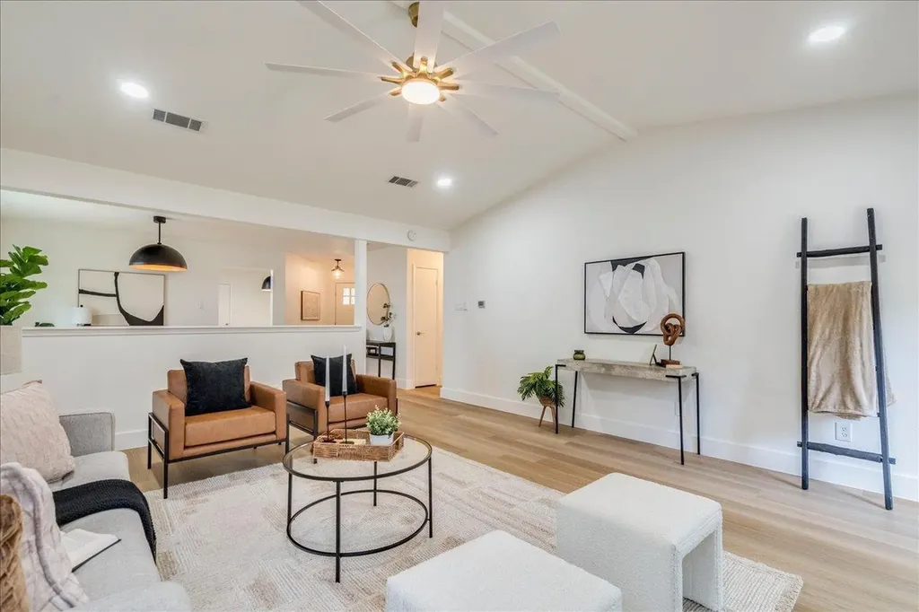 13000 Meadowheath Cove Austin TX 78729