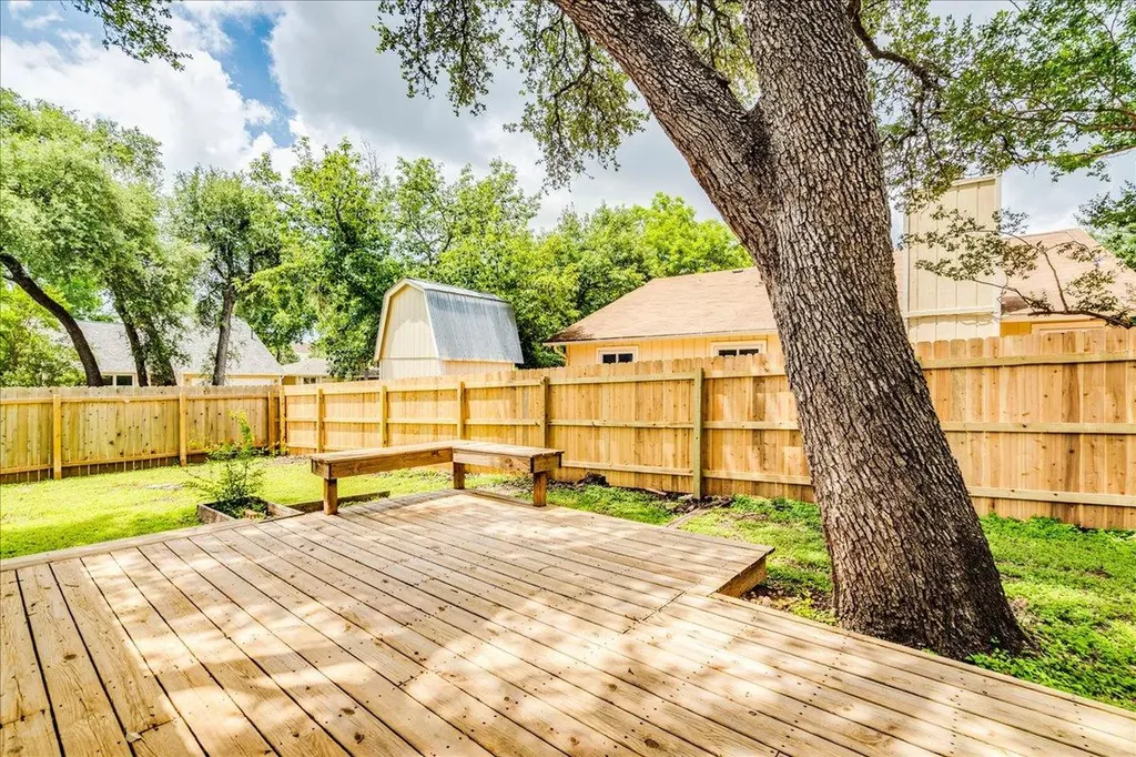 13000 Meadowheath Cove Austin TX 78729