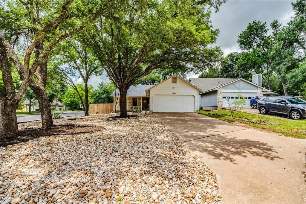 13000 Meadowheath Cove Austin TX 78729