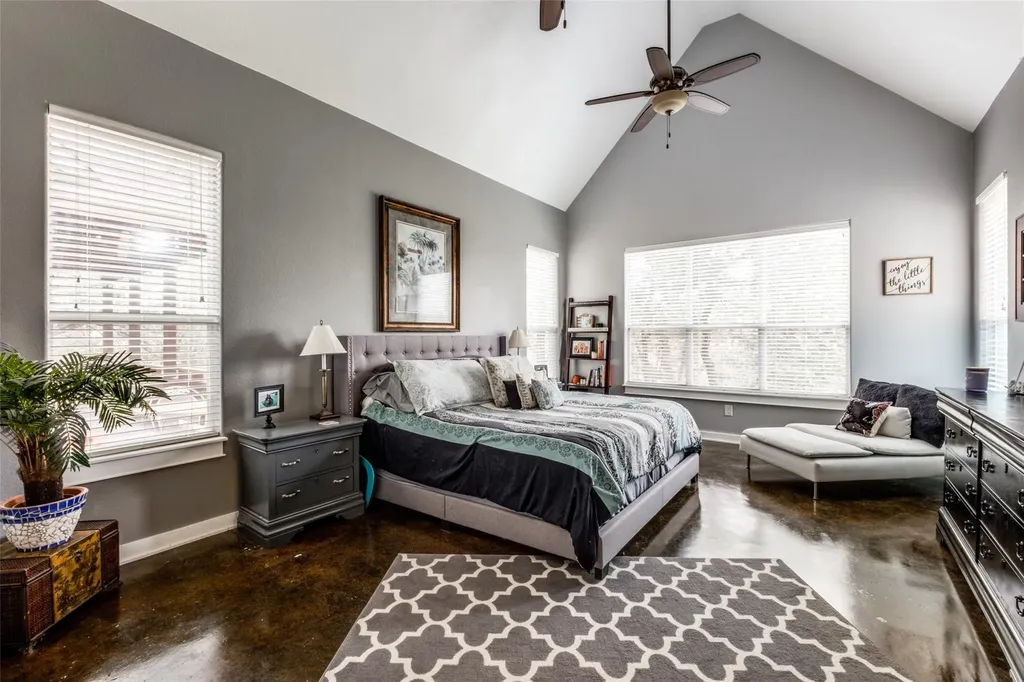 20501 Bee Hive Lane Spicewood TX 78669