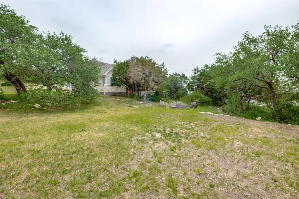 20501 Bee Hive Lane Spicewood TX 78669