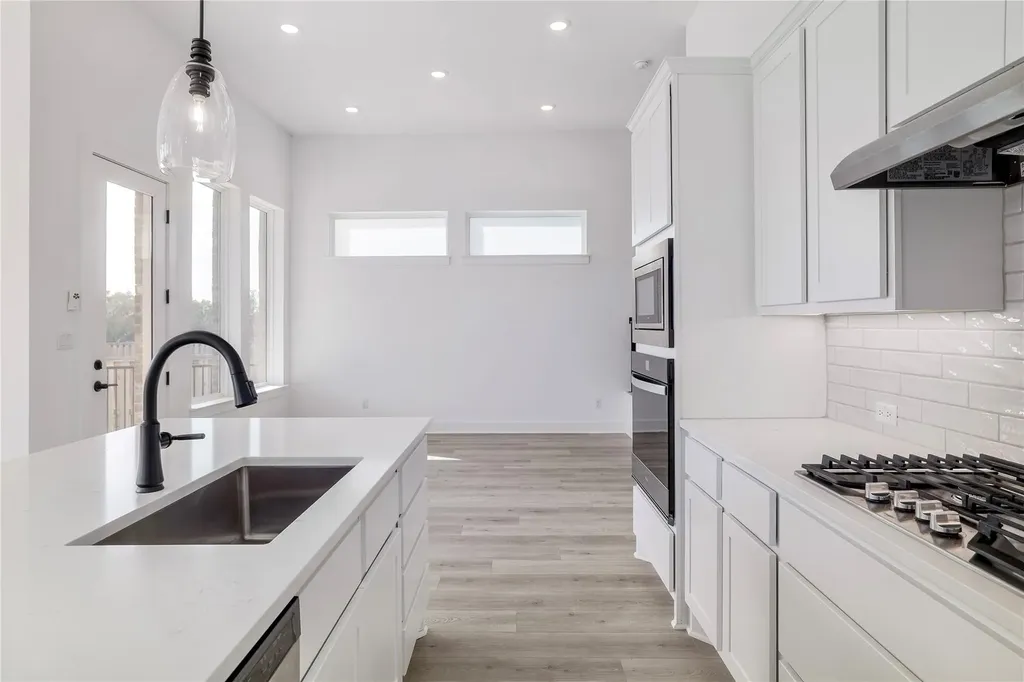 2356 Sawdust Drive Georgetown TX 78633
