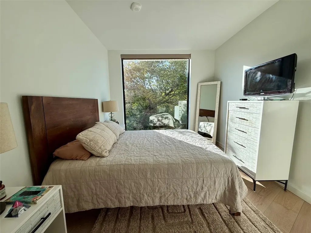2209 S 1st Street Austin TX 78704