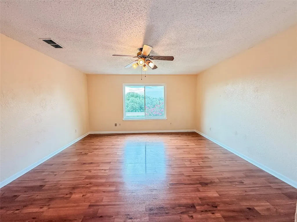 506 Hayloft Circle Copperas Cove TX 76522