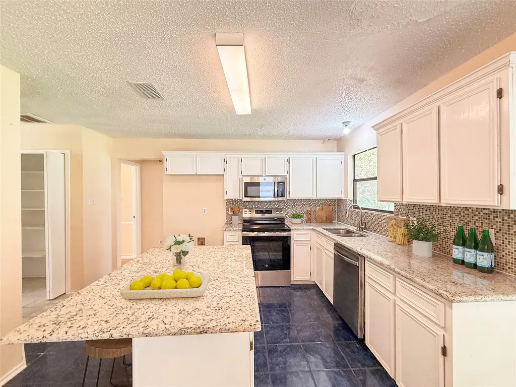 506 Hayloft Circle Copperas Cove TX 76522