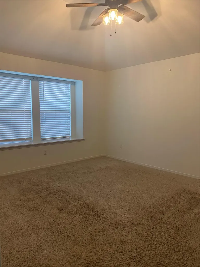 128 Riverhill Drive Georgetown TX 78628
