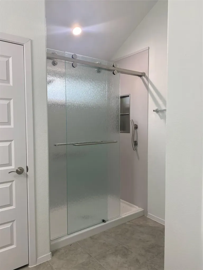 128 Riverhill Drive Georgetown TX 78628