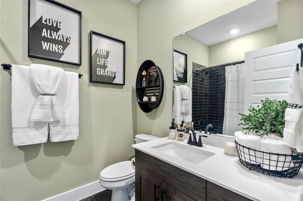180 Kapok Street Buda TX 78610