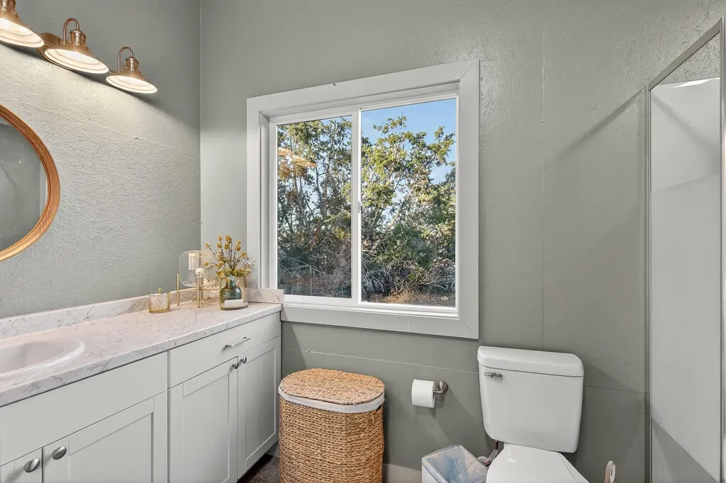 2500 County Road 403 Marble Falls TX 78654