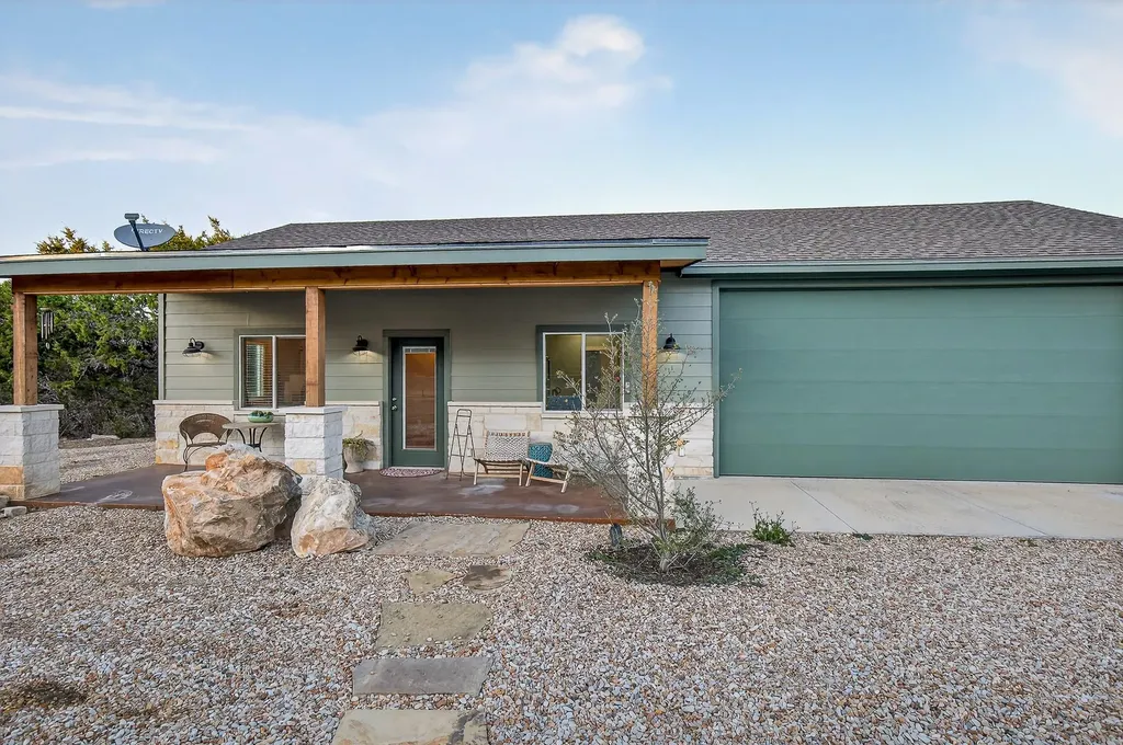2500 County Road 403 Marble Falls TX 78654